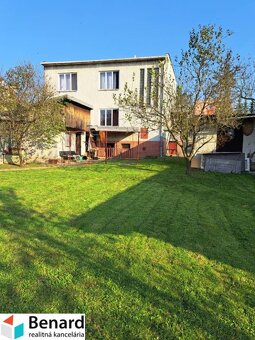 STROPKOV,DVOJGENERAČNÝ RD, 7 IZIEB, POZEMOK 833m2,KALINČIAKO - 5