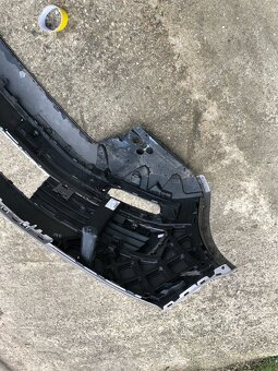 predni naraznik vw t6 15-19 maska mrizky - 5