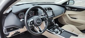 JAGUAR XE 19900 EUR - 5