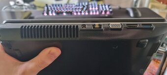 ASUS K53S - 5