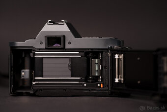 Canon T70. - 5