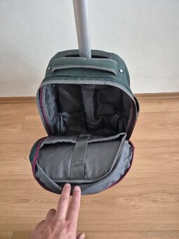 Školská taška na kolieska aj na chrbát - 5