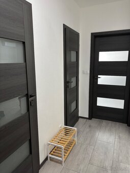 Nadštandartne zariadený 2 izbový byt s klimatizáciou - 5