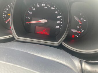 Predám KIA Rio 1.4, 80kw 2016 - 5