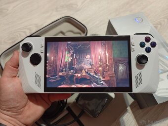 Asus Rog Ally Z1 Xtreme - 5