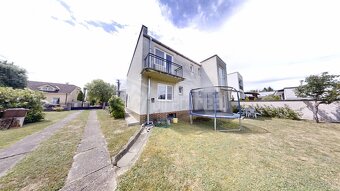 Rodinný dom s 8árovou záhradou v obľúbenej lokalite mesta - 5