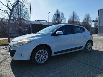 Renault Megane 1.6 benz - 5