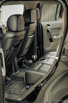 Hummer H3 BLACK Custom - 5