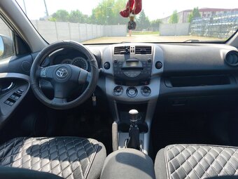 Toyota RAV4 2.2D 4x4 - 5