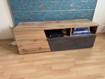 Stolik pod TV - 5
