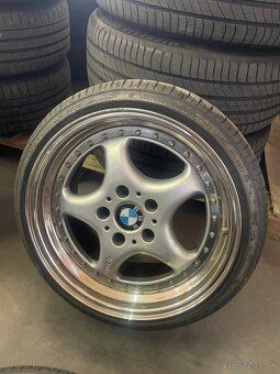 Rondell 0067 R17 5x120 8,5J ET13 205/40R17 84W - 5