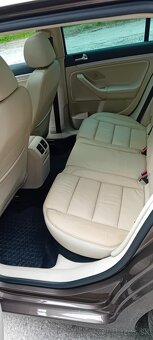 Volkswagen Golf 6 Variant 1,6 TDI 4x4 - 5