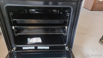 KOMBINOVANÝ SPORÁK BEKO + DIGESTOR MORA -NEREZ-60CM - 5