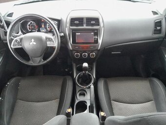 Mitsubishi ASX - 5