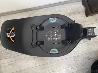 Cybex cloud Z i-size+ so základňou - 5