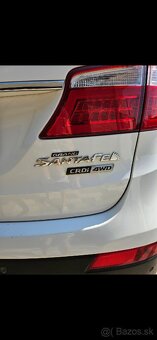 Hyundai Grand Santa Fe - 5