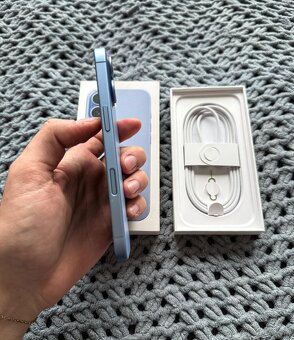 Apple iPhone 17 256GB Mist Blue - 5