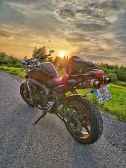 Yamaha FZ6 S2 - 5