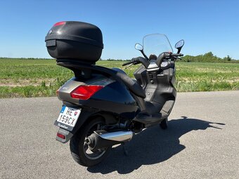 Predám skúter Aprilia atlantic 125 - 5