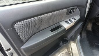 TOYOTA HILUX - NA PREDAJ / aj NA SPLATKY - 5