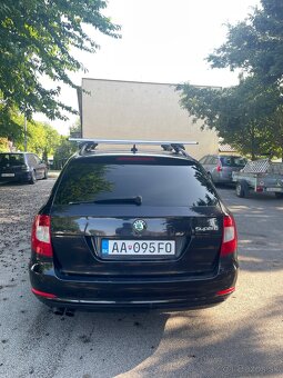 Škoda Superb Combi 2.0 TDI DSG - 5