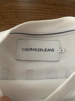 Calvin Klein - 5