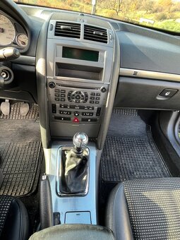 Peugeot 407 - 5