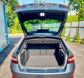 Škoda Superb 2.0 TDI 4×4 Laurin & Klement – ODPOCET DPH - 5