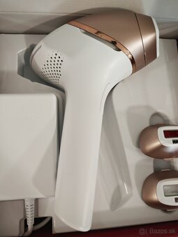 Philips Lumea Series 9000 IPL depilátor v top stave - 5