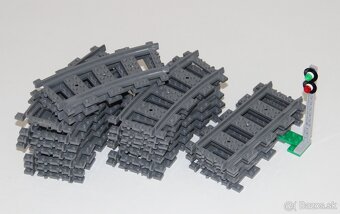 Lego City 60197 Osobný vlak - 5