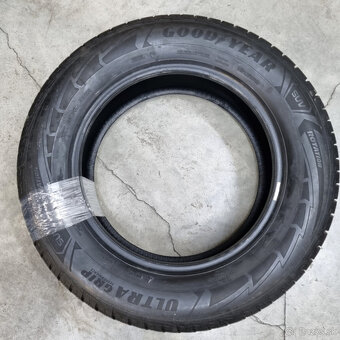 Zimné pneumatiky 235/65 R17 GOOYEAR - 5