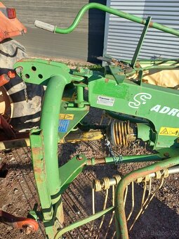 Zhrnovac sena, zhrabovac, riadkovac, hrabacka krone - 5