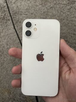 iPhone 12 Mini 64 gb 77% battery - 5