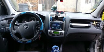 Kia Sportage 2.0crdi nepojazdná - 5