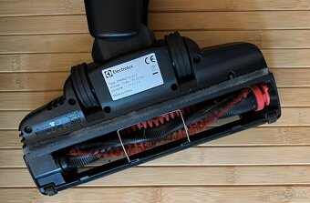 Tyčový vysávač Electrolux Pure Q9 - 5
