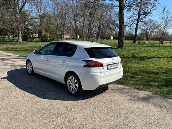 Peugeot 308 - 5