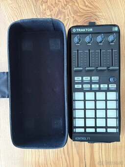 Native Instruments Traktor Kontrol F1 MK2 - 5