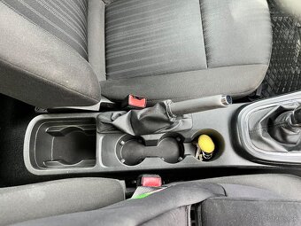 Predám Opel astra j 1,4 2012 - 5
