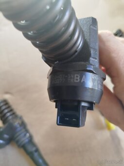 Na predaj 1.9 pd tdi vstrekovače (4 ks) - 5
