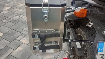 Držiak kanistra, fľaše na hliníkové kufre - 5