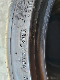 225/40 R18 - 5