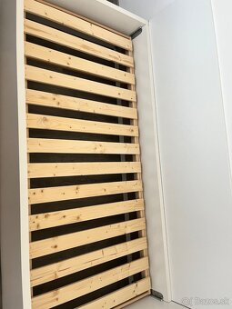 Posteľ s osvetlením biela pevná 90x200 - 5