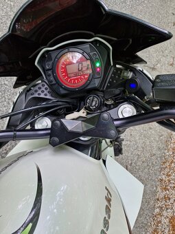 Kawasaki Z750 - 5
