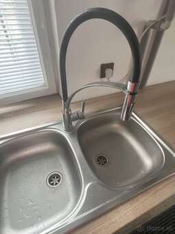 Kuchynský drez nerezový - 5