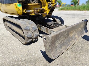 Minibager Komatsu PC15, váha 1550kg. - 5