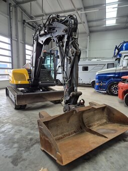 MECALAC 10MCR pásový otočný bager - 5