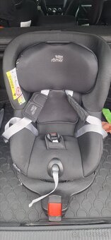 Britax Romer Dualfix M i-size - 5