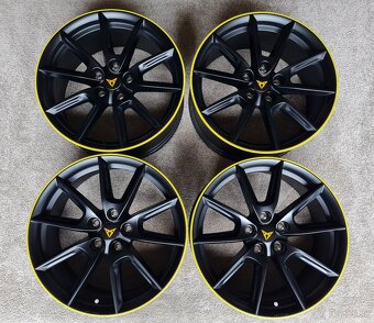 R18 5x112 8J ET44 BORBET LX - 5