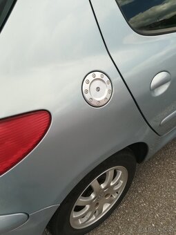 Peugeot 206 1.4 benzin - 5