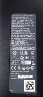 Rozpredám xbox360 slim E - 5